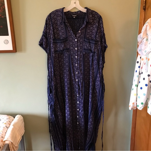 Shirt Dress with Pockets, LuLaRoe, 2XL - Picture 2 of 6